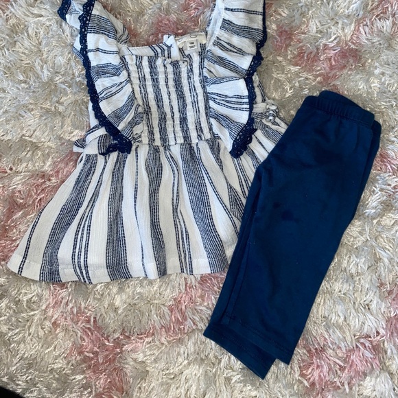 Jessica Simpson Other - Jessica Simpson 18m 2 piece outfit